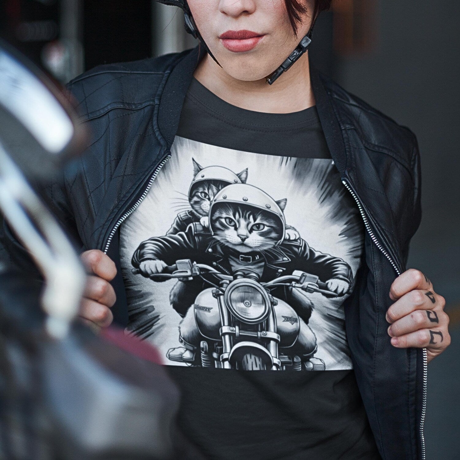 Vintage Motorcycle Cats T-Shirt: Retro Biker Cat Lover Gift